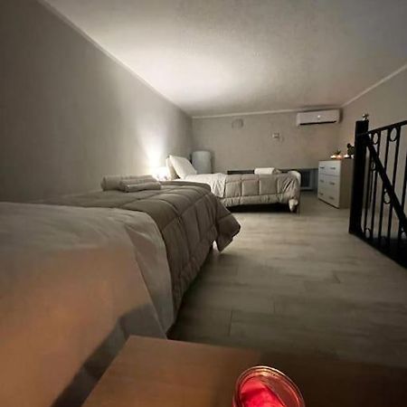 White House Spacca Napoli Eksteriør billede